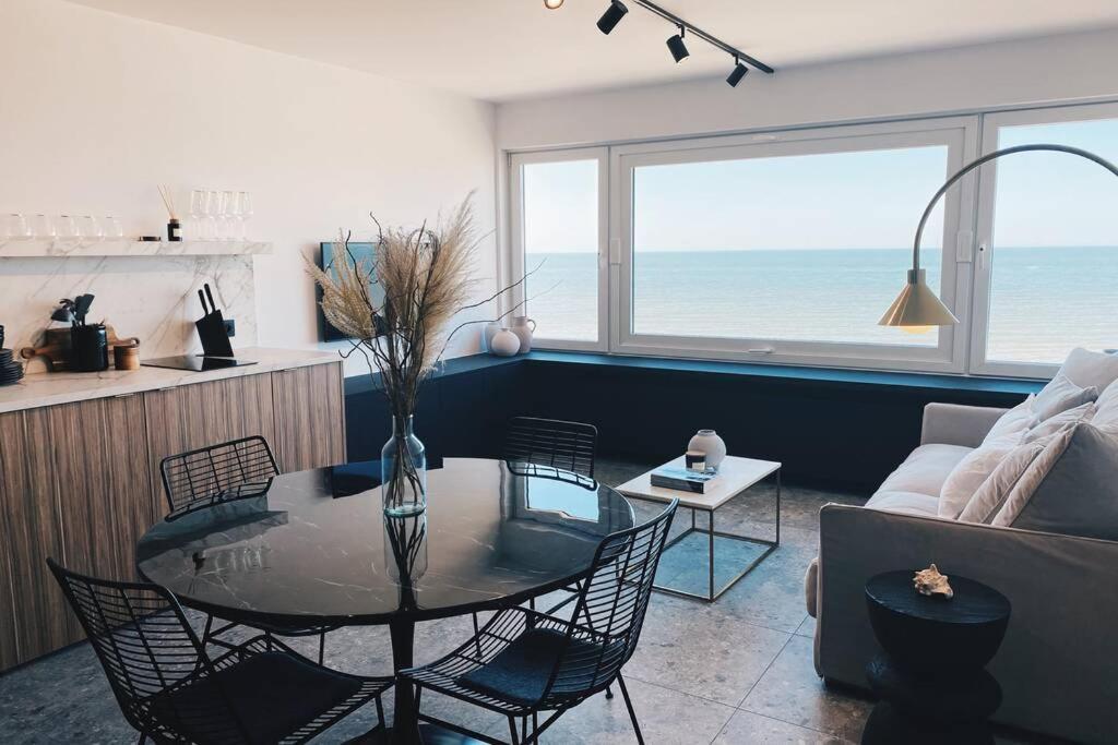 Apartmán Wonderful Architect Designed Flat With Sea View *