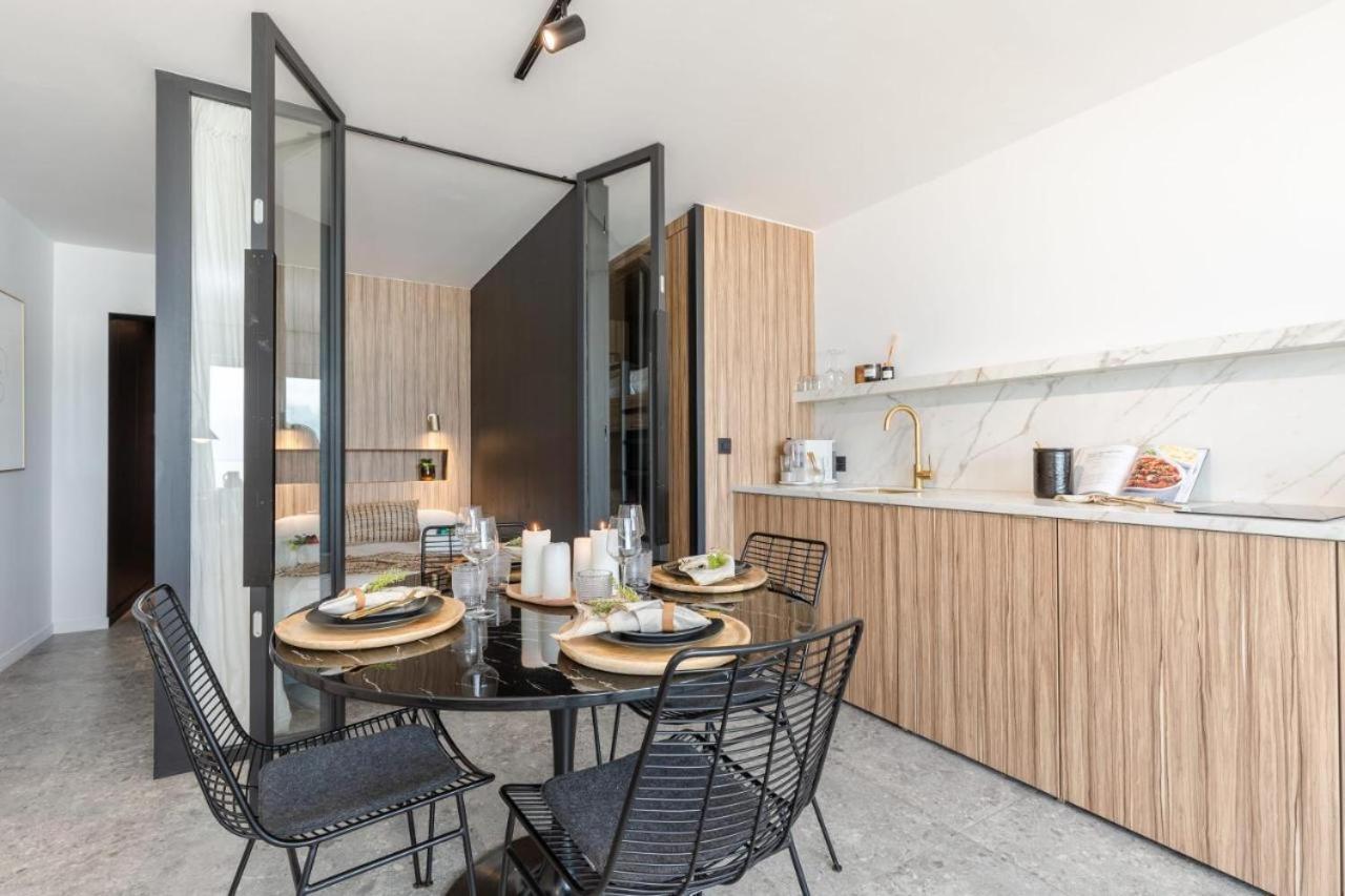 Apartmán Wonderful Architect Designed Flat With Sea View *