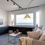 Wonderful Architect Designed Flat With Sea View